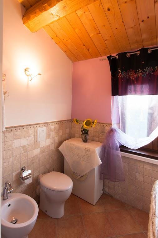 Casa Vacanze Angelica Ostra Vetere Buitenkant foto