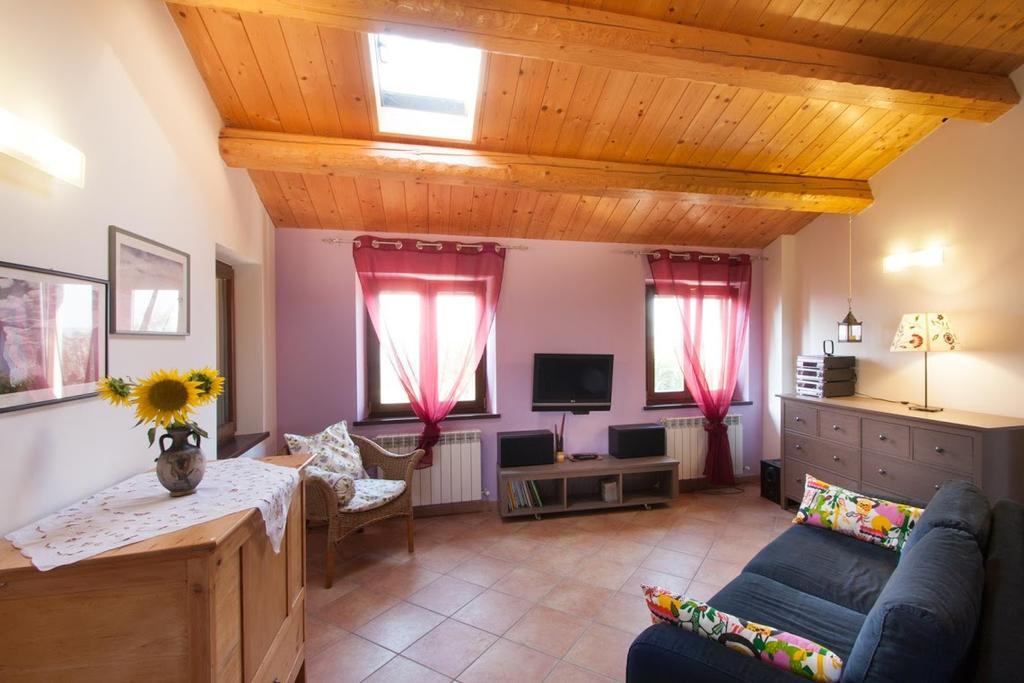 Casa Vacanze Angelica Ostra Vetere Buitenkant foto